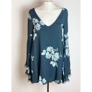 FREE PEOPLE Navy Floral Mini Dress w Back Cut Out